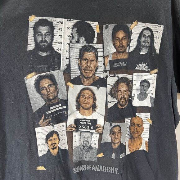 Sons Of Anarchy T Shirt Mens Size Large Black Cast Mugshots Short Sleeve Rare - Picture 4 of 10